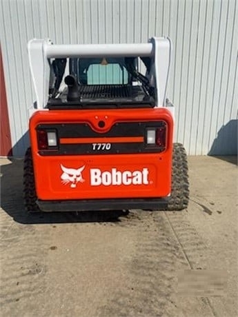Minicargadores Bobcat T770