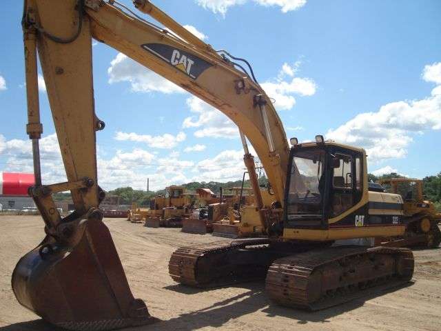 Hydraulic Excavator Caterpillar 322L