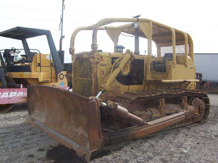 Dozers/tracks Caterpillar D7E