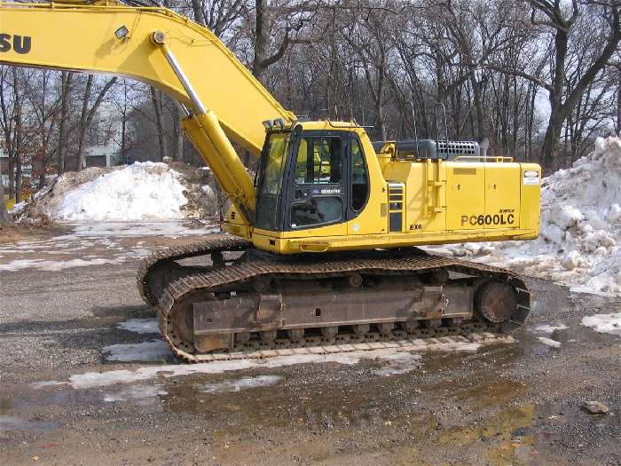 Hydraulic Excavator Komatsu PC600