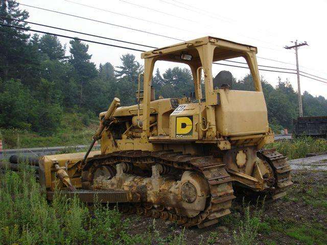 Dozers/tracks Caterpillar D6D