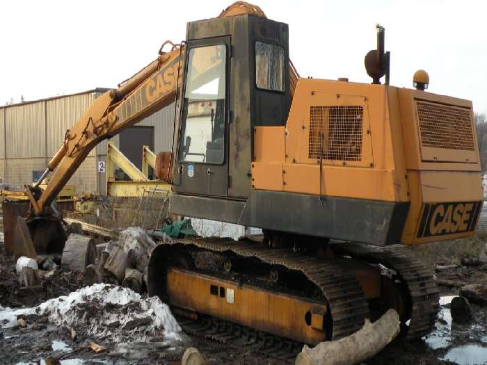 Hydraulic Excavator Case 880C