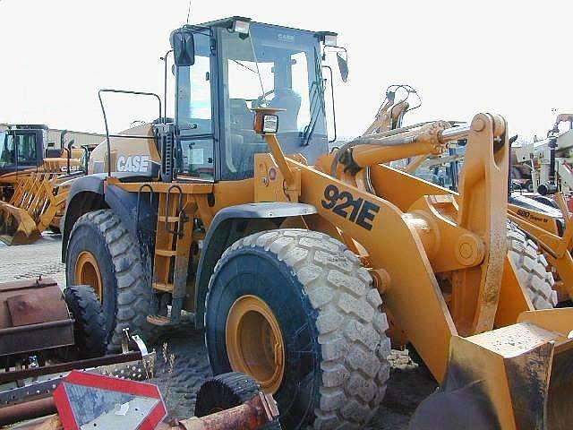 Wheel Loaders Case 921E