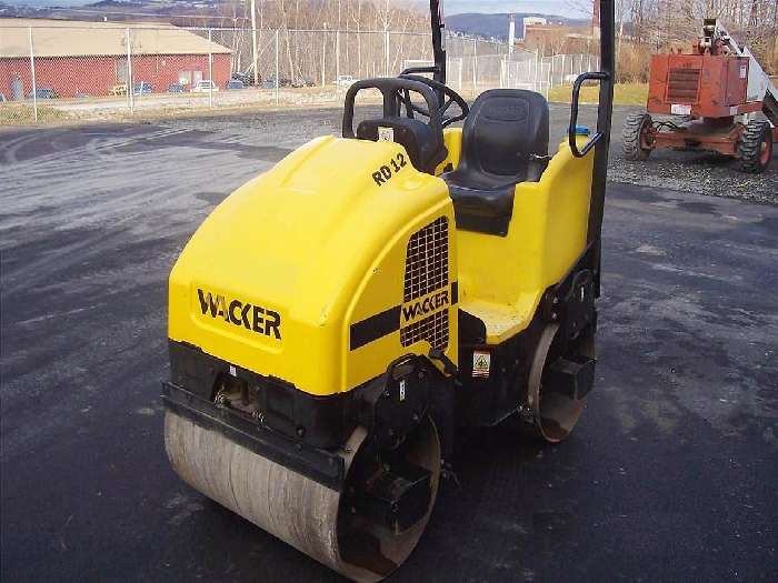 Vibratory Compactors Wacker RD12