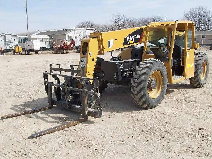 Telehandler Caterpillar TL642