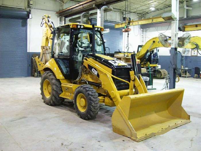 Retroexcavadoras Caterpillar 420E