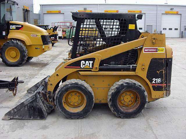 Minicargadores Caterpillar 216  de segunda mano a la venta Ref.: 1265388345200575 No. 3