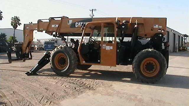 Montacargas Caterpillar TL1255