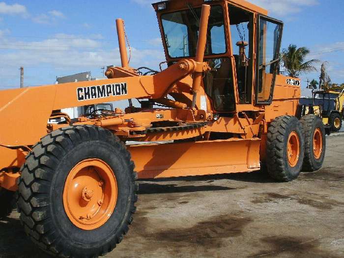 Motor Graders Champion 720A