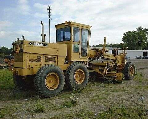 Motor Graders Champion 715