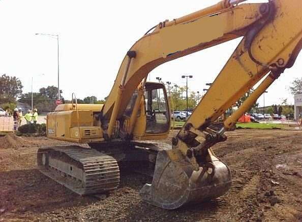 Hydraulic Excavator Deere 200 LC