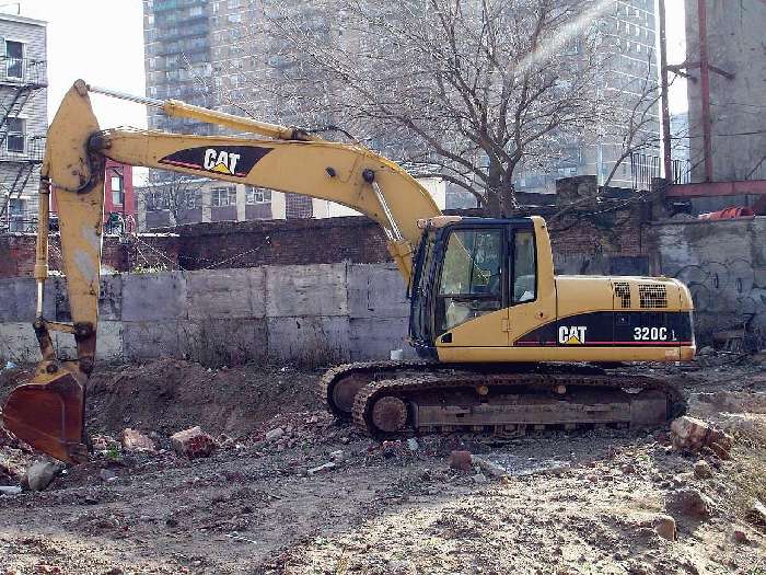 Hydraulic Excavator Caterpillar 320CL