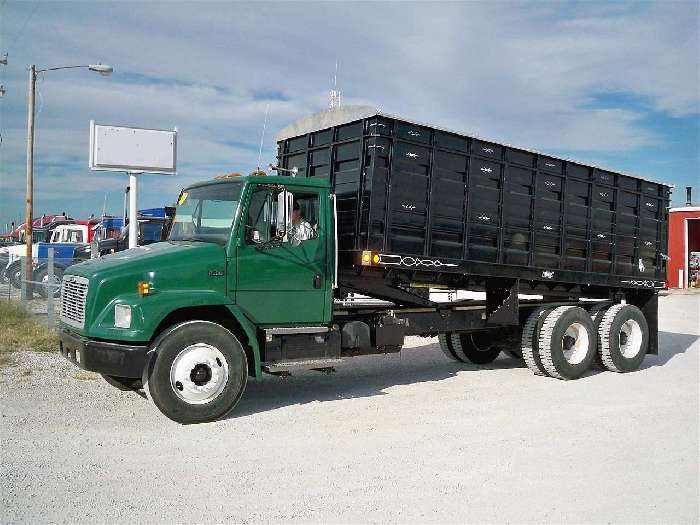 Tractor Truck Freightliner FL80