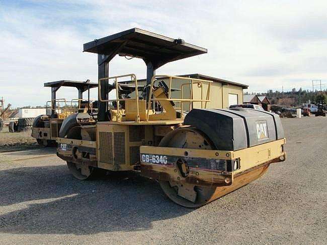 Compactadora Vibratoria Caterpillar CB-634C