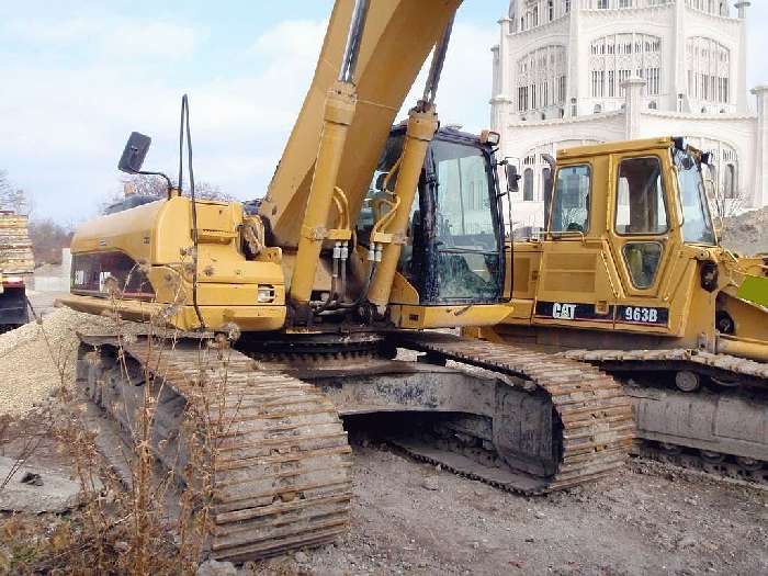 Hydraulic Excavator Caterpillar 330D