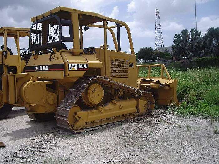 Tractores Sobre Orugas Caterpillar D5M