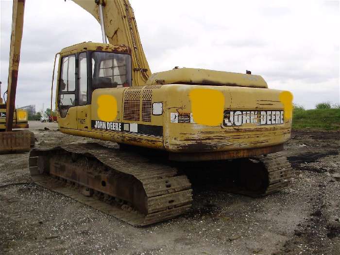 Hydraulic Excavator Deere 790E LC