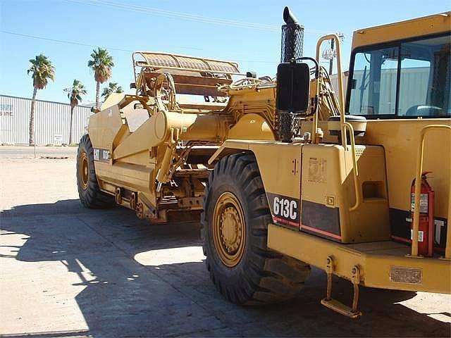 Screpers Caterpillar 613 C