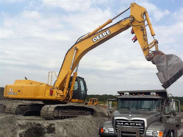 Hydraulic Excavator Deere 330C LC