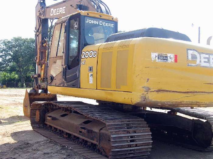 Hydraulic Excavator Deere 200D