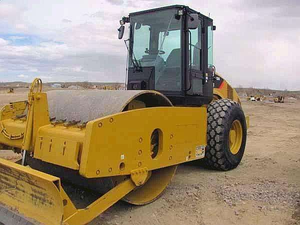 Compactadoras Suelos Y Rellenos Caterpillar CS64
