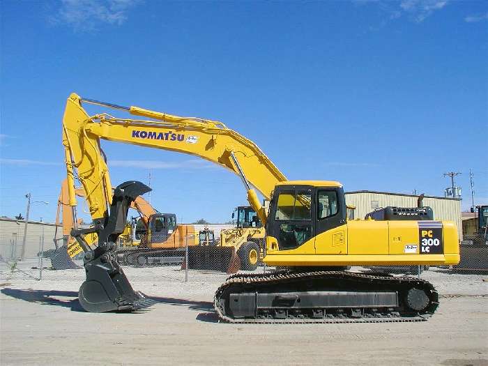 Hydraulic Excavator Komatsu PC300 L