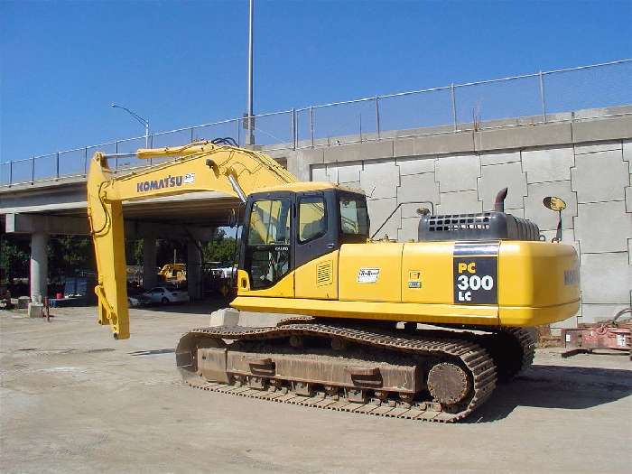 Hydraulic Excavator Komatsu PC300 L