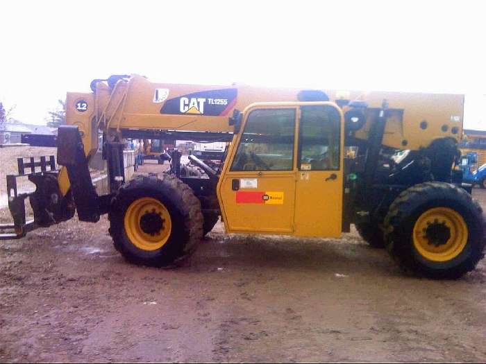 Freightelevator Caterpillar TL1255