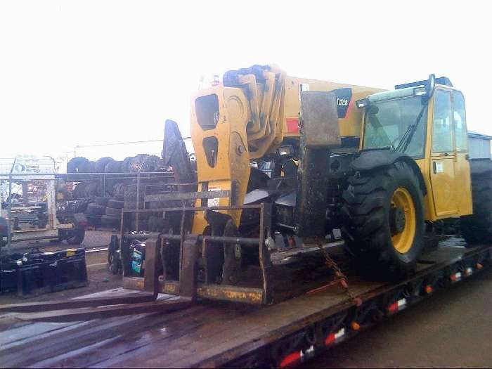 Freightelevator Caterpillar TL1255