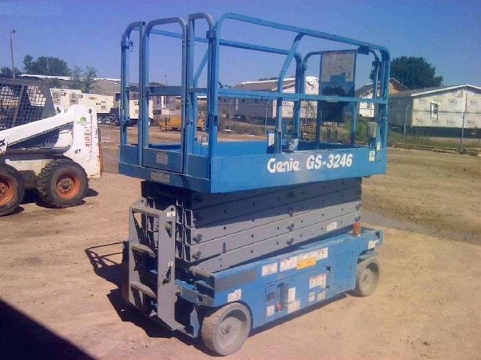 Scissor Lift Genie GS3246