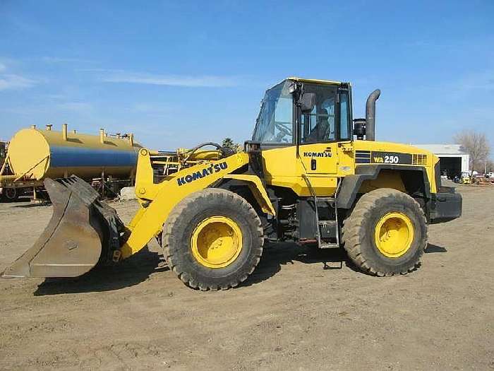 Wheel Loaders Komatsu WA250