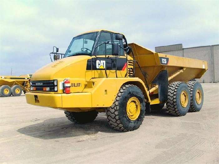 Off Road Truck Caterpillar 725