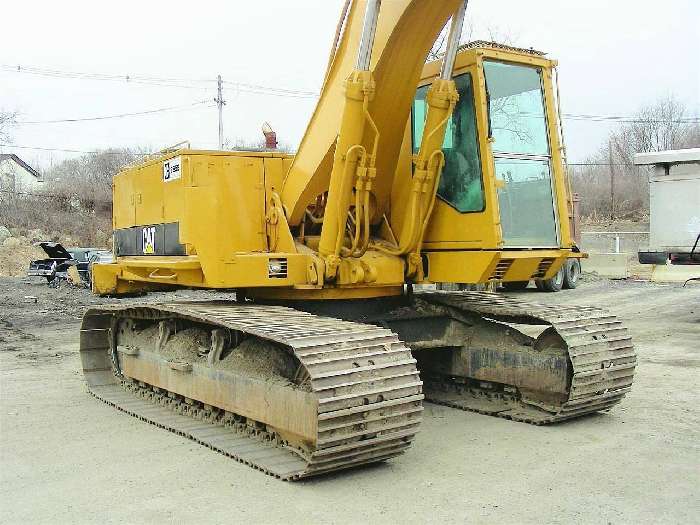 Excavadoras Hidraulicas Caterpillar 235B