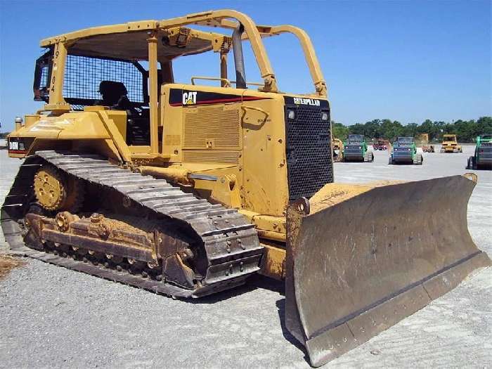 Dozers/tracks Caterpillar D6N
