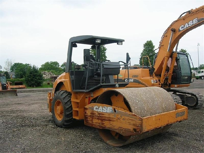 Soil Compactors Case SV208