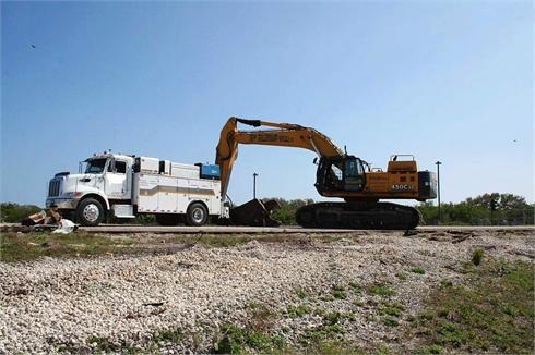 Hydraulic Excavator Deere 450C