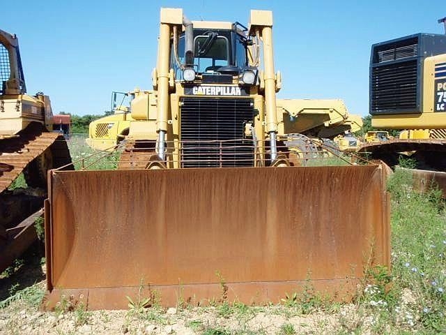 Dozers/tracks Caterpillar D6R