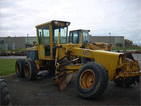 Motor Graders Deere 570