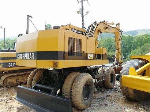 Excavadora Sobre Ruedas Caterpillar 214B  de medio uso en venta Ref.: 1360351279356008 No. 3
