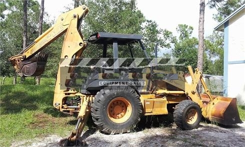 Backhoe Loaders Case 590SL