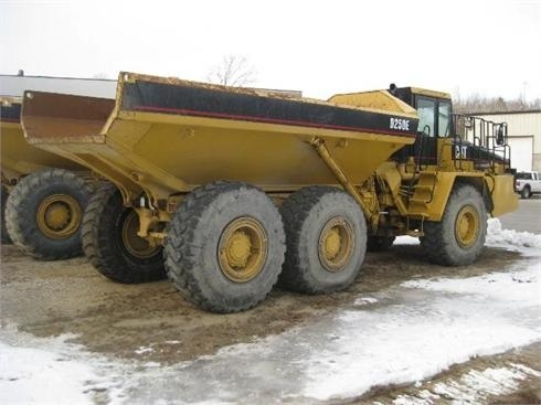 Off Road Truck Caterpillar D250E