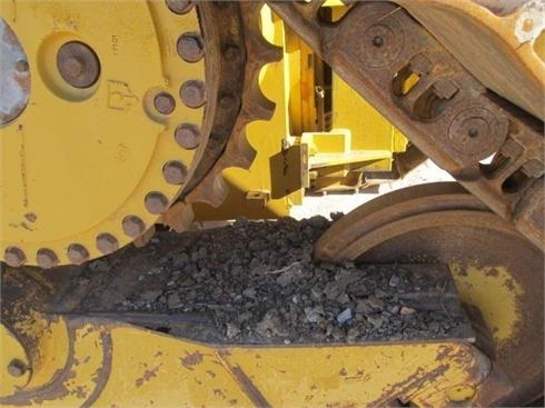 Tractores Sobre Orugas Caterpillar D6T  usada de importacion Ref.: 1362151981159060 No. 2