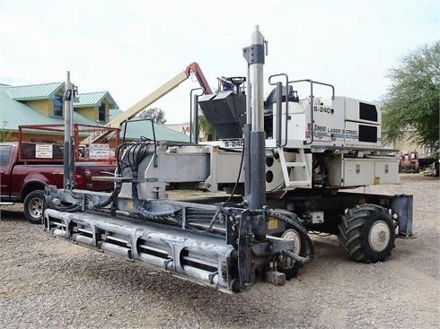 Pavers Somero S-240