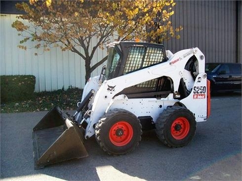 Minicargadores Bobcat S250