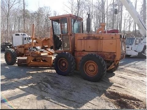 Motoconformadoras Deere 770