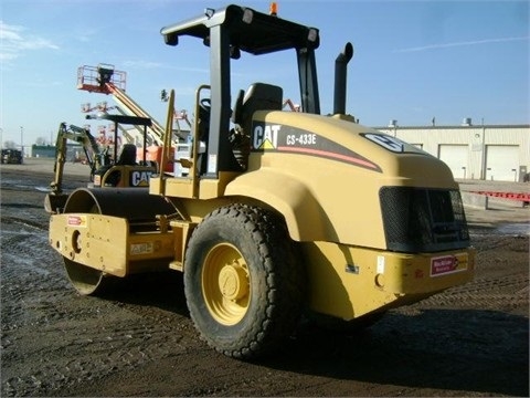 Vibratory Compactors Caterpillar CS-433E