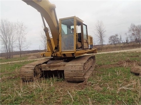 Hydraulic Excavator Caterpillar 235