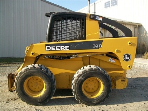 Minicargadores Deere 328  usada a la venta Ref.: 1373737856994627 No. 3