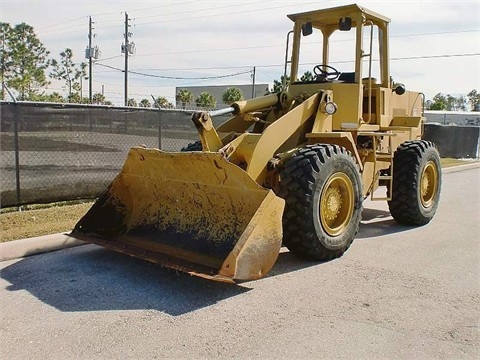 Cargadoras Sobre Ruedas Caterpillar 916