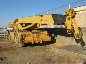 Gruas Grove RT740